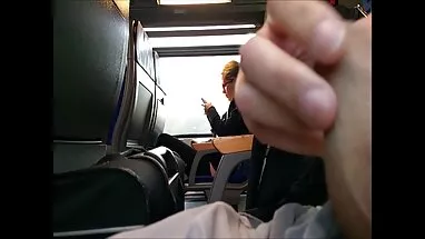 Kırmızı, türk ünlü erotik film izle siyah